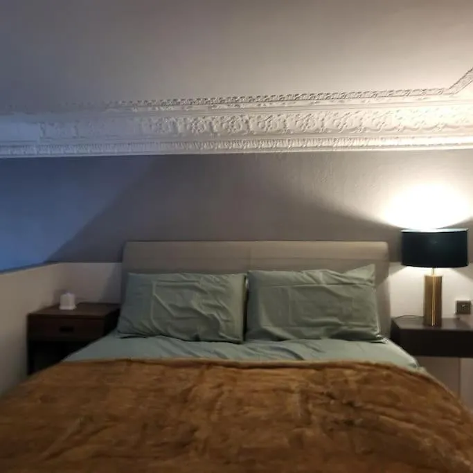 Apartment 5 Luxury Spacious Loft - Prime Location - Comfortable Bed & Sofa Brighton United Kingdom